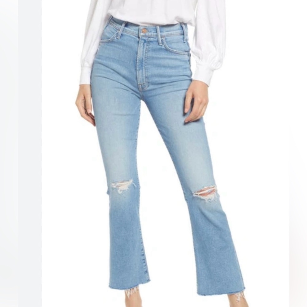 MOTHER DENIM “The Hustler” Distressed Raw
Hem Ankle Jeans